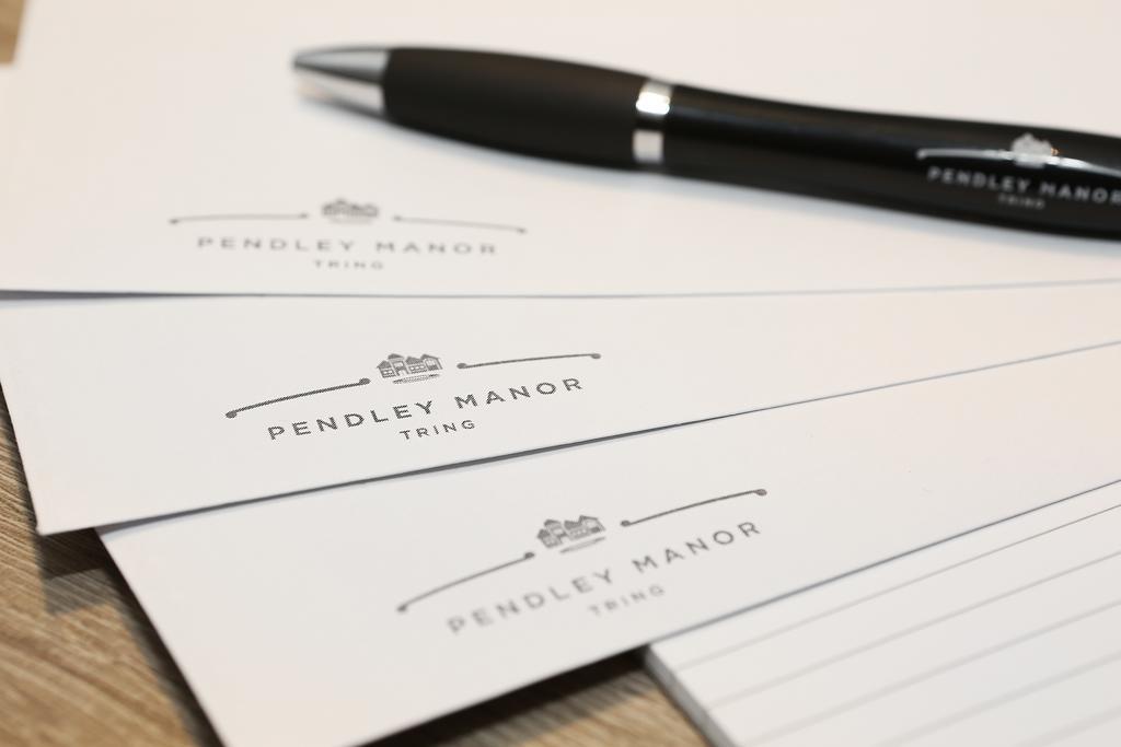 فندق Pendley Manor ترينج المظهر الخارجي الصورة